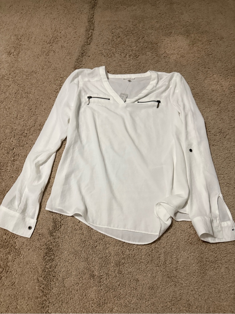 Maurices White V-Neck Long Sleeve Blouse with Zip Accents